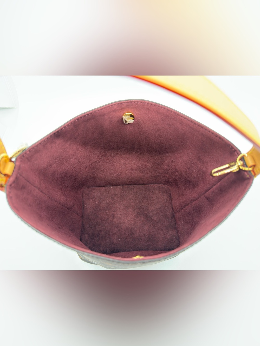 Louis Vuitton All In BB- Monogram - Picture 10 of 16